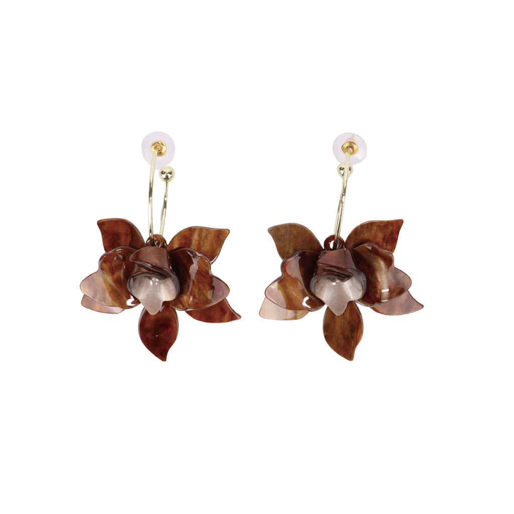 Handcrafted Gardenia Earrings in Vintage Brown