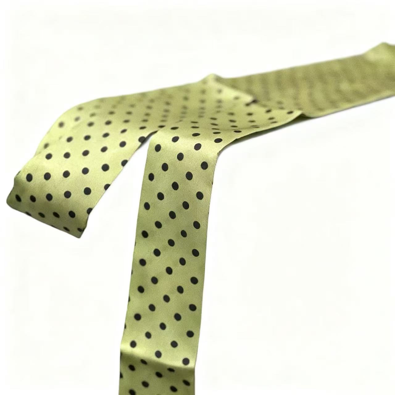 OlehKilig Polka Dot Green Ribbon Choker
