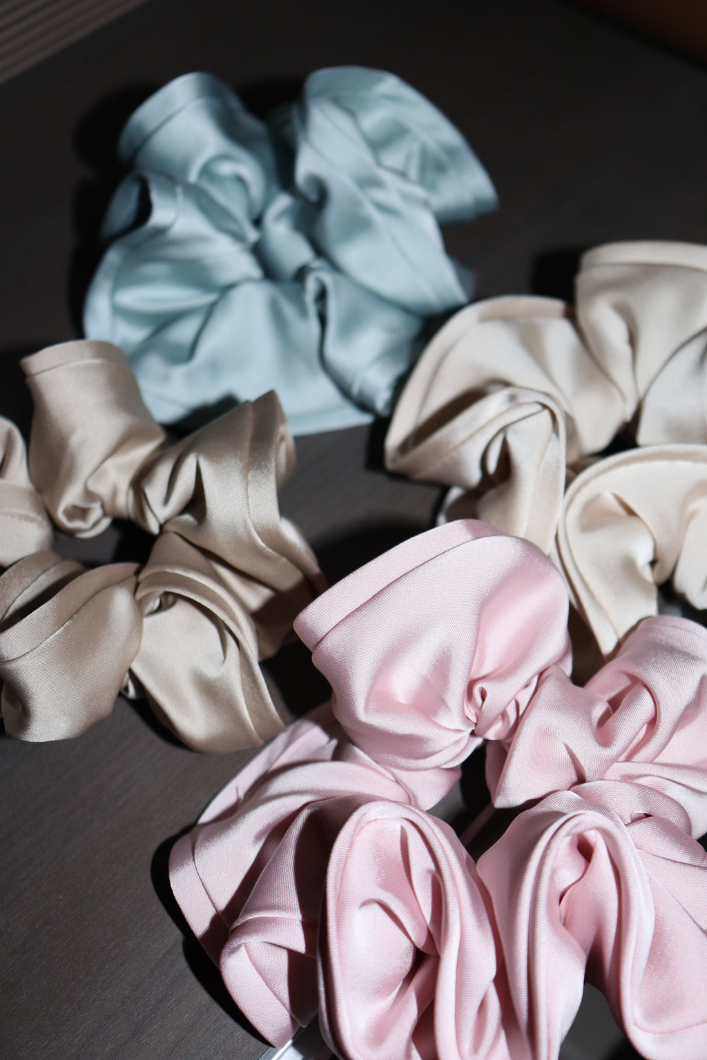 Oversized Scrunchie in Café Cloud